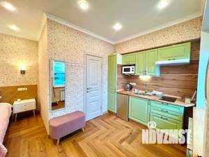 Студия квартира, посуточно, 23м2, 1/3 этаж