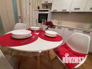 1-к квартира, посуточно, 60м2, 1/1 этаж