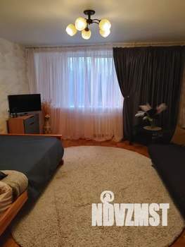 1-к квартира, посуточно, 46м2, 4/9 этаж