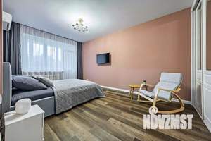 2-к квартира, посуточно, 75м2, 1/1 этаж