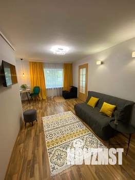 2-к квартира, посуточно, 42м2, 1/5 этаж