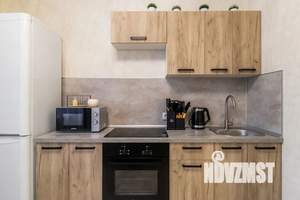 1-к квартира, посуточно, 38м2, 4/10 этаж