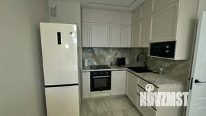 1-к квартира, посуточно, 40м2, 4/25 этаж