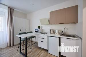 Студия квартира, посуточно, 30м2, 1/5 этаж