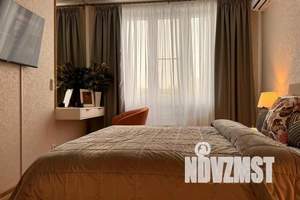 1-к квартира, посуточно, 42м2, 2/25 этаж