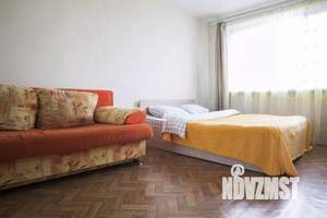 1-к квартира, посуточно, 39м2, 1/1 этаж