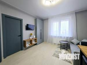 1-к квартира, посуточно, 30м2, 10/18 этаж