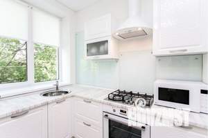 2-к квартира, посуточно, 42м2, 2/4 этаж