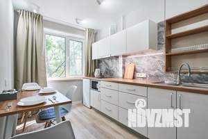 2-к квартира, посуточно, 48м2, 2/9 этаж