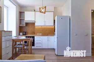 Студия квартира, посуточно, 36м2, 8/12 этаж