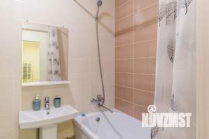 1-к квартира, посуточно, 38м2, 4/10 этаж