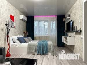 1-к квартира, посуточно, 38м2, 1/9 этаж