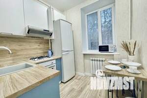 1-к квартира, посуточно, 35м2, 2/4 этаж