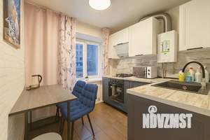 2-к квартира, посуточно, 42м2, 1/5 этаж