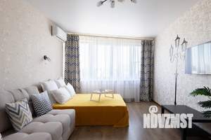 1-к квартира, посуточно, 448м2, 9/12 этаж