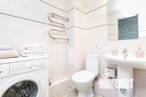 1-к квартира, посуточно, 44м2, 9/10 этаж