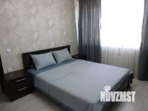 1-к квартира, посуточно, 40м2, 23/25 этаж