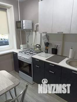 1-к квартира, посуточно, 33м2, 1/9 этаж