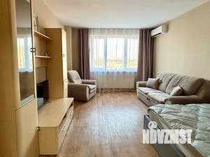 1-к квартира, посуточно, 45м2, 18/23 этаж