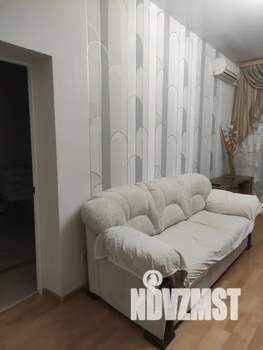 2-к квартира, посуточно, 40м2, 2/3 этаж