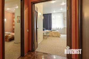 3-к квартира, посуточно, 131м2, 1/1 этаж