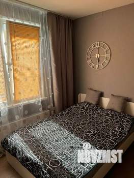 Студия квартира, посуточно, 18м2, 1/10 этаж