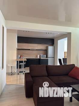 1-к квартира, посуточно, 48м2, 9/16 этаж