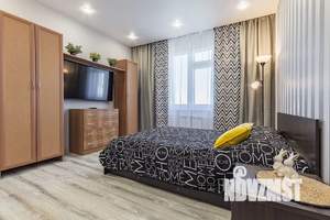 1-к квартира, посуточно, 32м2, 9/10 этаж