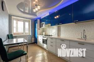 1-к квартира, посуточно, 40м2, 6/9 этаж