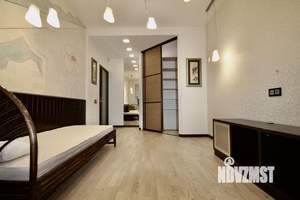 4-к квартира, на длительный срок, 160м2, 4/9 этаж