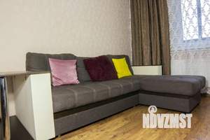 1-к квартира, посуточно, 38м2, 1/1 этаж