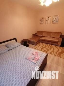 1-к квартира, посуточно, 37м2, 3/19 этаж