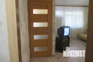 1-к квартира, посуточно, 39м2, 3/5 этаж