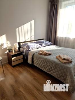 1-к квартира, посуточно, 38м2, 2/18 этаж