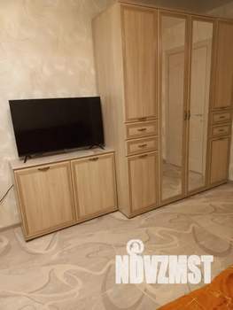 1-к квартира, посуточно, 38м2, 6/9 этаж