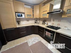 3-к квартира, посуточно, 63м2, 2/9 этаж