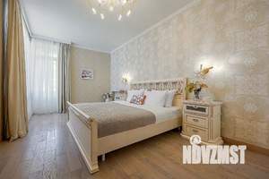 3-к квартира, посуточно, 98м2, 1/1 этаж