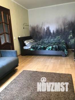 1-к квартира, посуточно, 35м2, 6/10 этаж