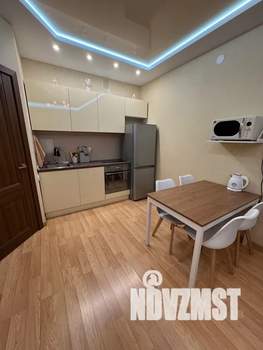 1-к квартира, посуточно, 37м2, 17/19 этаж