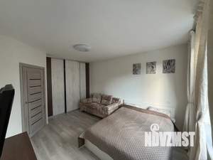 1-к квартира, посуточно, 33м2, 3/10 этаж