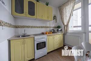 1-к квартира, посуточно, 35м2, 10/24 этаж