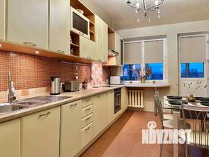 3-к квартира, посуточно, 100м2, 5/6 этаж