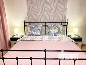 2-к квартира, посуточно, 54м2, 7/17 этаж