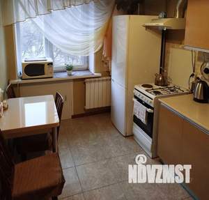 1-к квартира, посуточно, 43м2, 4/9 этаж