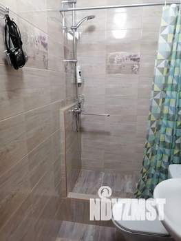 Студия квартира, посуточно, 20м2, 1/17 этаж