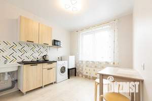 1-к квартира, посуточно, 35м2, 2/10 этаж