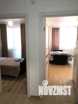 1-к квартира, посуточно, 35м2, 7/10 этаж