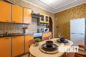 1-к квартира, посуточно, 43м2, 1/1 этаж