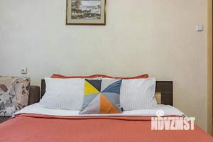 1-к квартира, посуточно, 42м2, 1/5 этаж