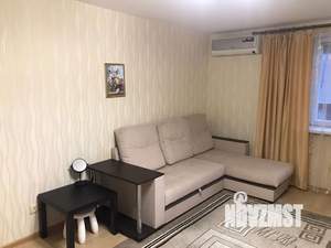 1-к квартира, посуточно, 50м2, 2/10 этаж